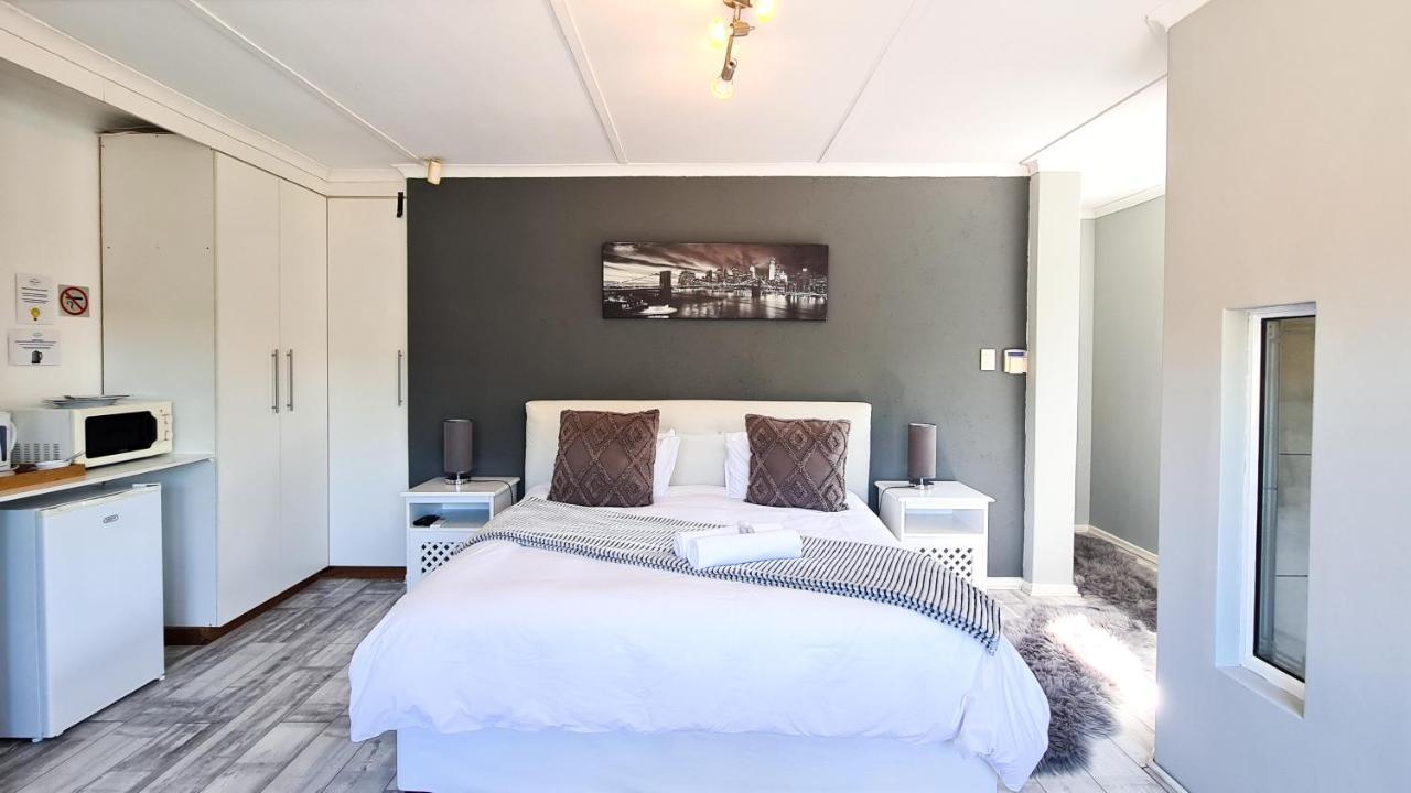 Lido Living Bed & Breakfast East London Dış mekan fotoğraf